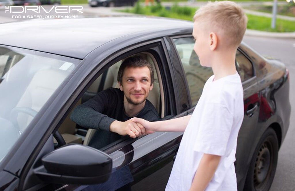 School Pick Up and Drop Off Driver Hire: Is It Worth It? 1 School Pick-Up and Drop-Off Driver Hire